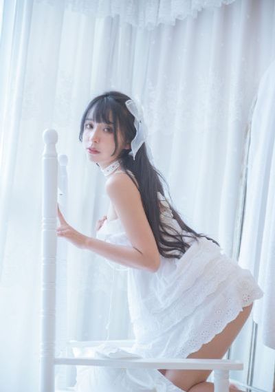 扒开胸罩疯狂揉搓奶视频
