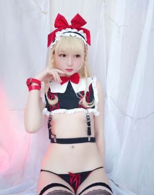 暑假结束后的她
